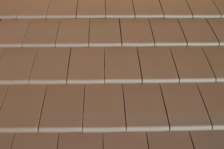 Planum Brown Tile roof installation