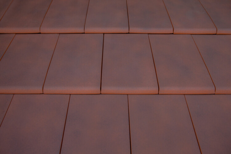 Planum Rustic Red Tile roof installation